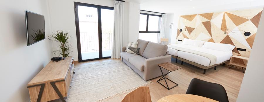 Superior Studio with balcony (2-3 Pax) Superior Studio with balcony (2-3 Pax)