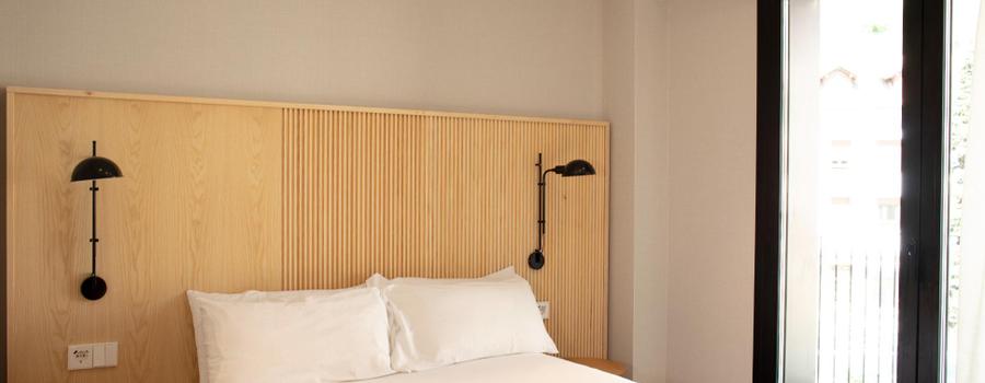 Double room with balcony (double bed) Double room with balcony (double bed)